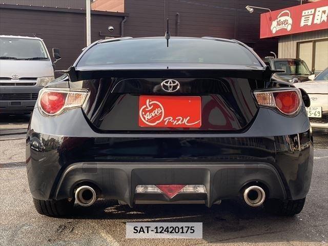 Toyota 86 2012-10 375530-5