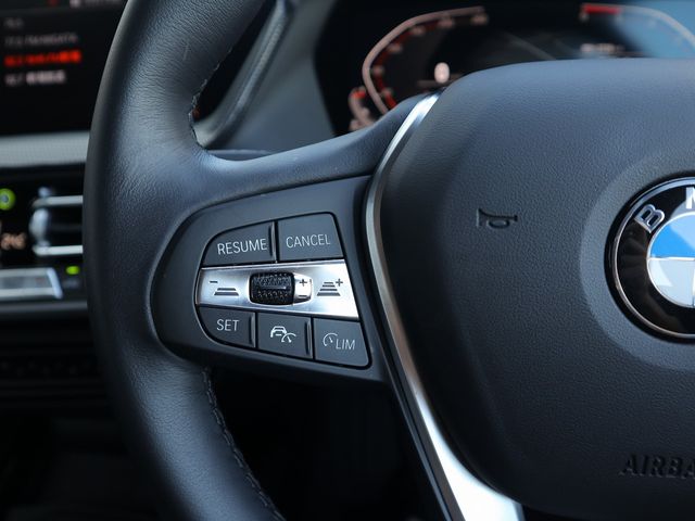 Bmw 1 SERIES 2023-04 12747-8