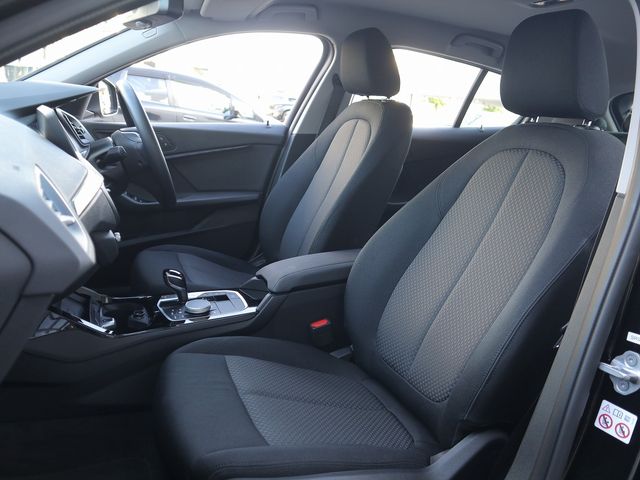 Bmw 1 SERIES 2023-04 12747-19