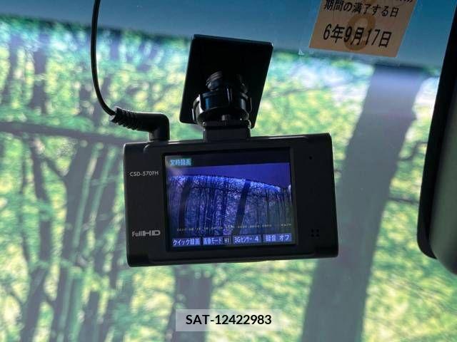 Daihatsu MOVE CUSTOM 2019-09 309426-6