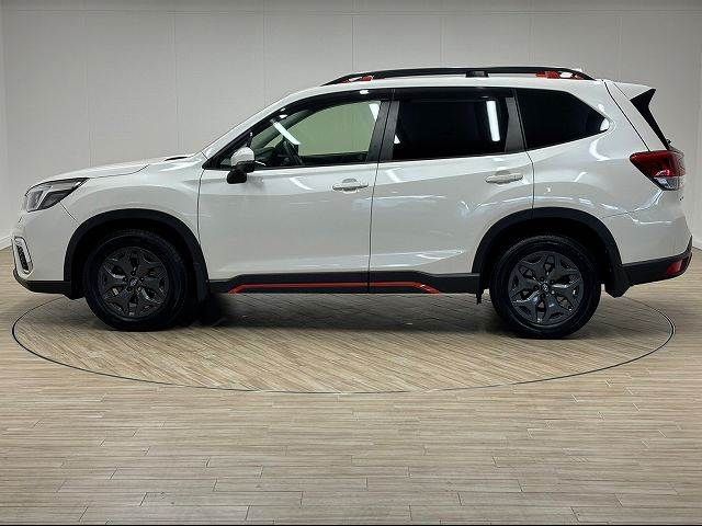 Subaru FORESTER 2019-01 13715-14