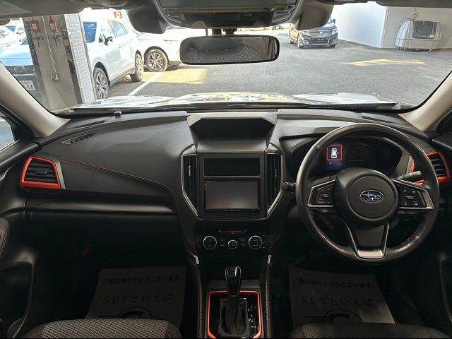 Subaru FORESTER 2019-01 13715-1