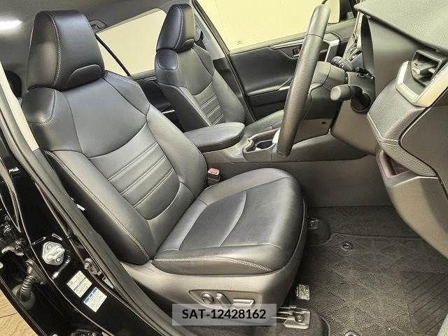 Toyota RAV4 2019-07 313139-4