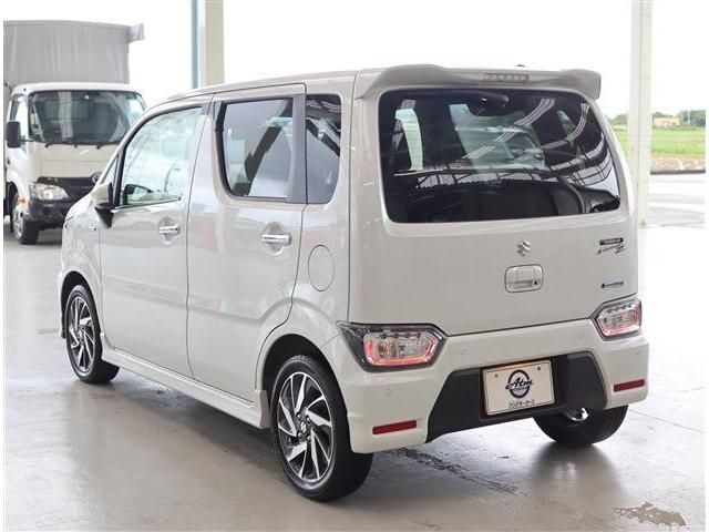 Suzuki WAGON R 2022-09 24219-5