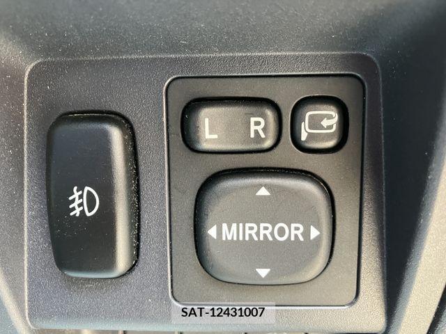 Mitsubishi PAJERO MINI 2011-01 281176-9