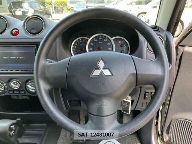 Mitsubishi PAJERO MINI 2011-01 281176-10