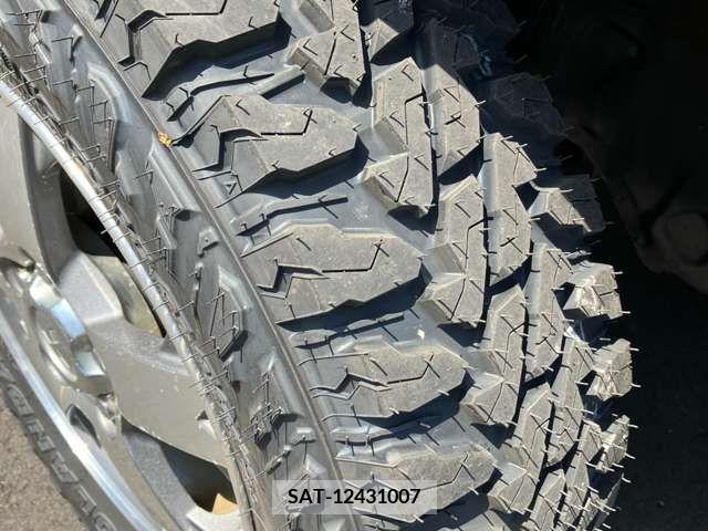 Mitsubishi PAJERO MINI 2011-01 281176-4