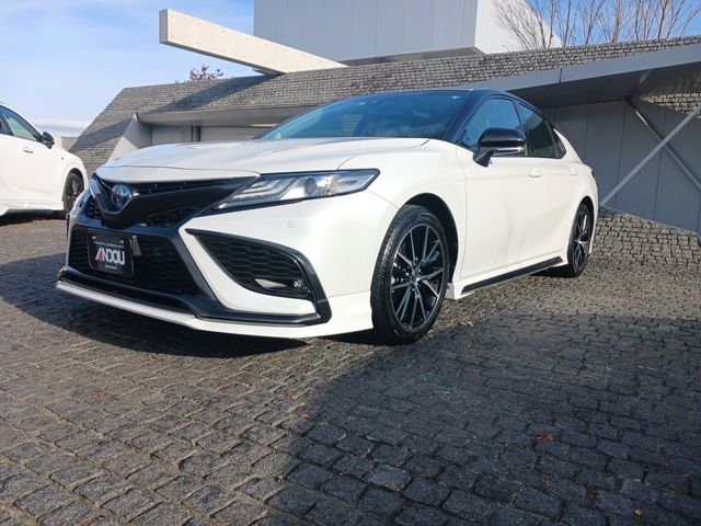 Toyota CAMRY HYBRID 2022-06 187720-0