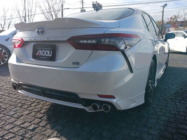 Toyota CAMRY HYBRID 2022-06 187720-7