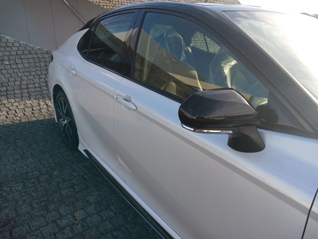 Toyota CAMRY HYBRID 2022-06 187720-4