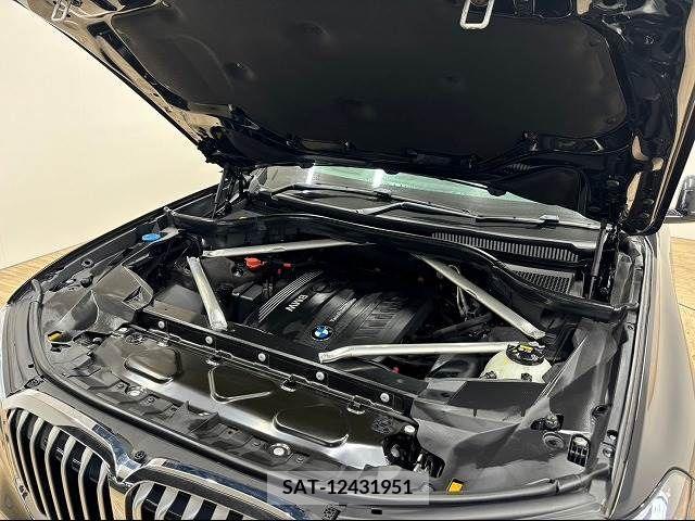 Bmw X7 2020-03 206240-17