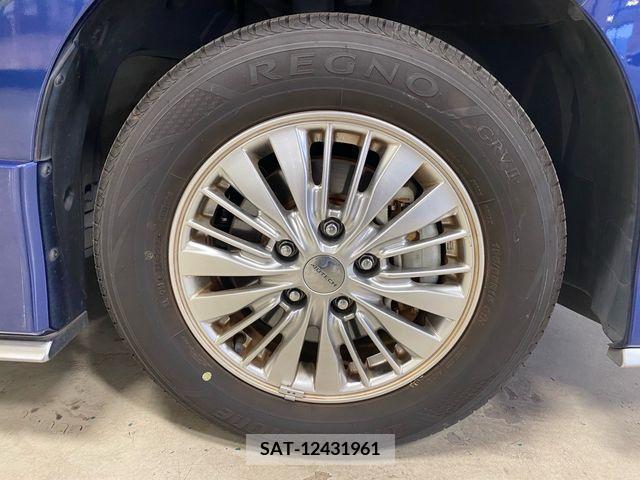 Nissan SERENA 2019-05 208142-8
