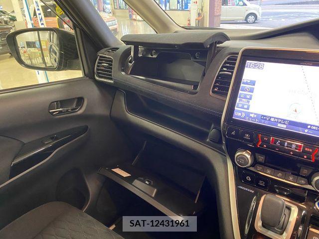 Nissan SERENA 2019-05 208142-9