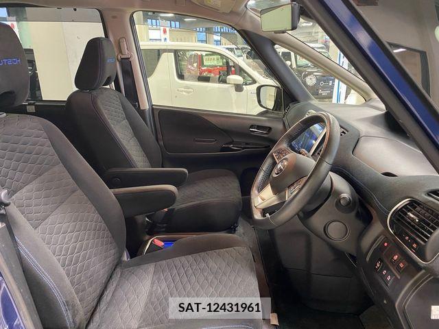 Nissan SERENA 2019-05 208142-19