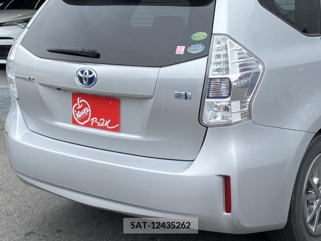 Toyota PRIUS ALPHA 2013-09 366772-19