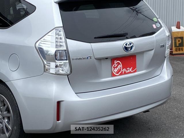 Toyota PRIUS ALPHA 2013-09 366772-18