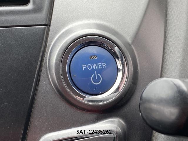 Toyota PRIUS ALPHA 2013-09 366772-26