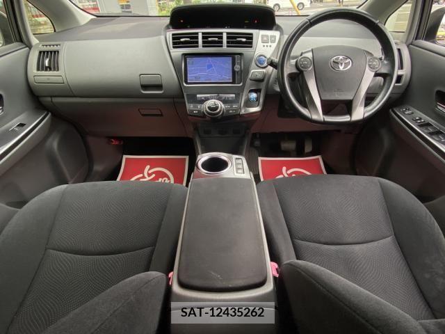 Toyota PRIUS ALPHA 2013-09 366772-20