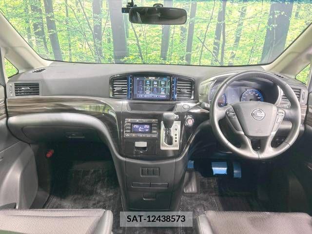 Nissan ELGRAND 2018-10 316304-1