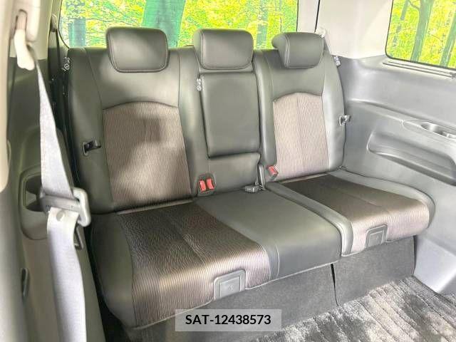 Nissan ELGRAND 2018-10 316304-12