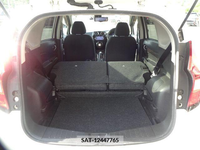 Nissan NOTE 2017-05 279888-10