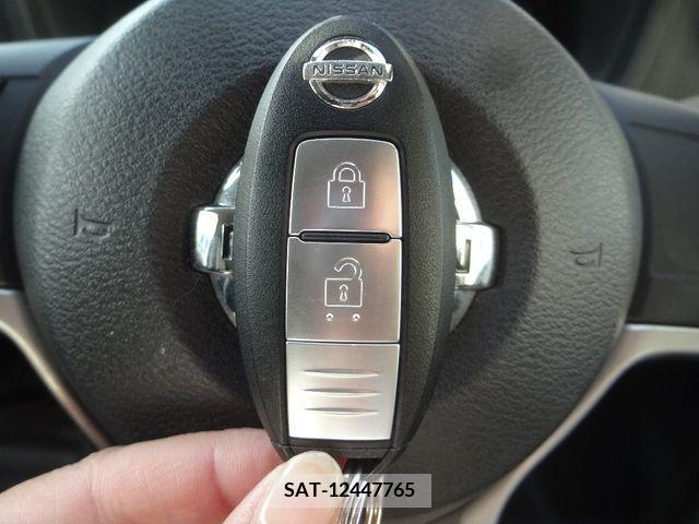 Nissan NOTE 2017-05 279888-22