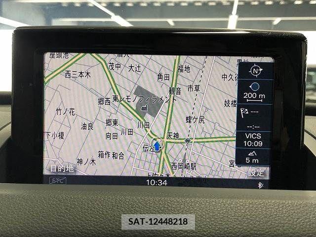 Audi Q3 2013-09 292756-2