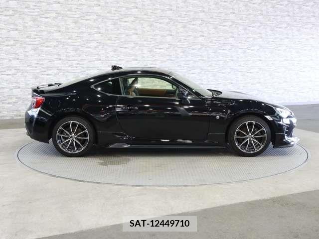 Toyota 86 2021-01 388916-11