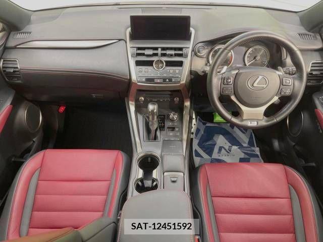 Lexus NX 2018-06 275654-1