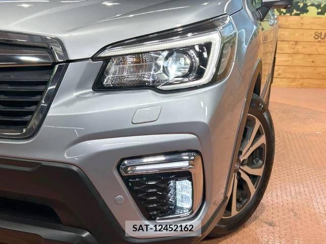 Subaru FORESTER 2018-08 235914-12