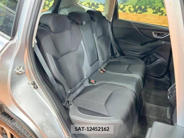 Subaru FORESTER 2018-08 235914-9