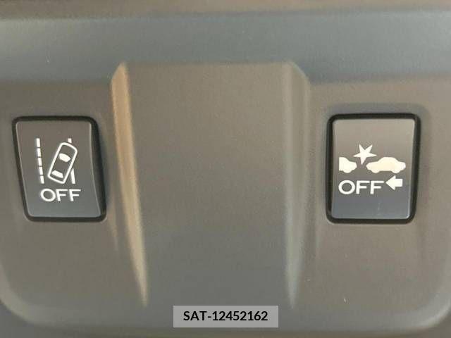Subaru FORESTER 2018-08 235914-6