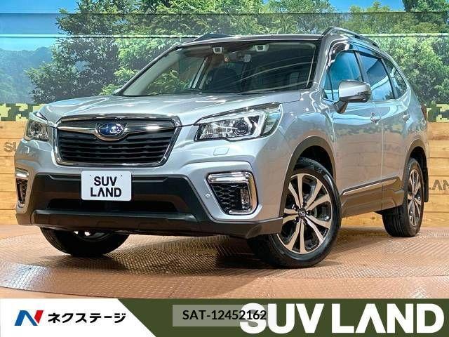 Subaru FORESTER 2018-08 235914-0