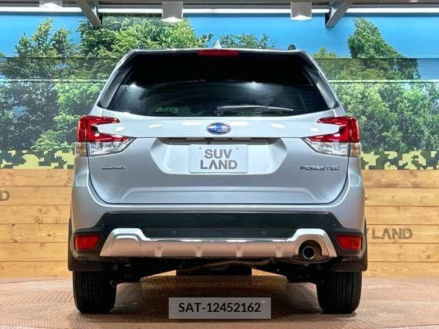 Subaru FORESTER 2018-08 235914-15