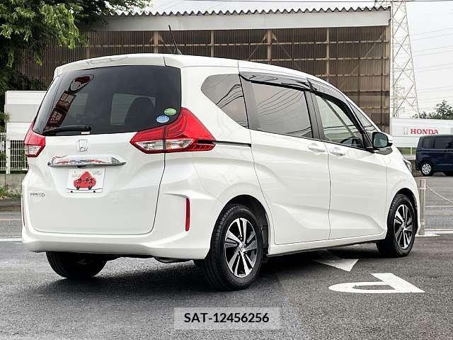 Honda FREED 2019-09 383107-2