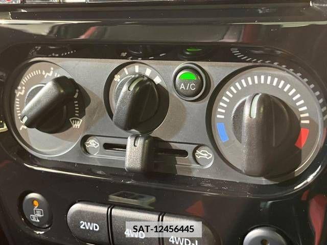 Suzuki JIMNY 2013-10 373841-6