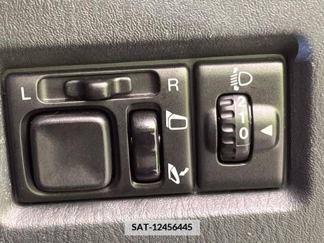 Suzuki JIMNY 2013-10 373841-5