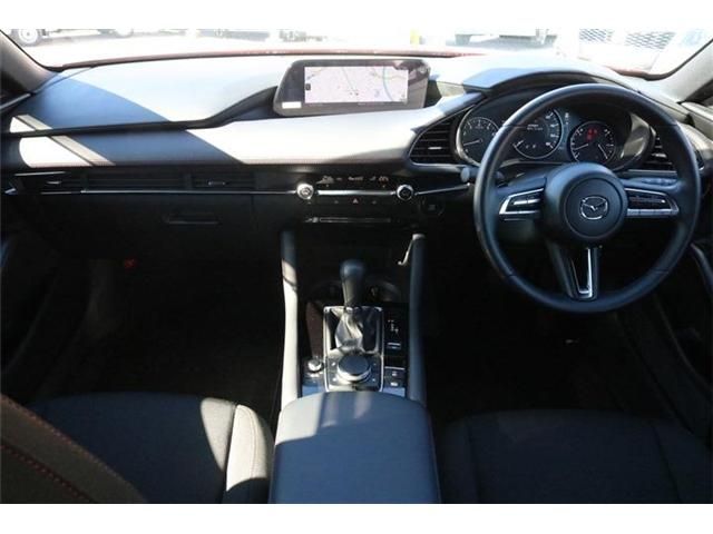 Mazda MAZDA3 2021-12 13592-2