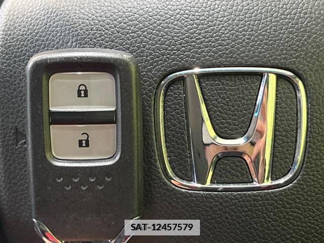 Honda VEZEL 2016-08 208899-7