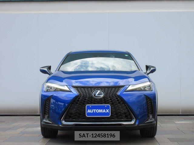 Lexus UX 2023-07 334406-6