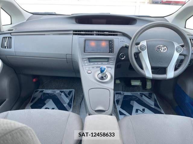Toyota PRIUS 2010-01 282206-1
