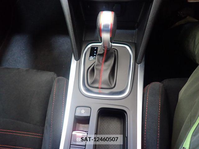 Renault MEGANE 2019-07 284075-21