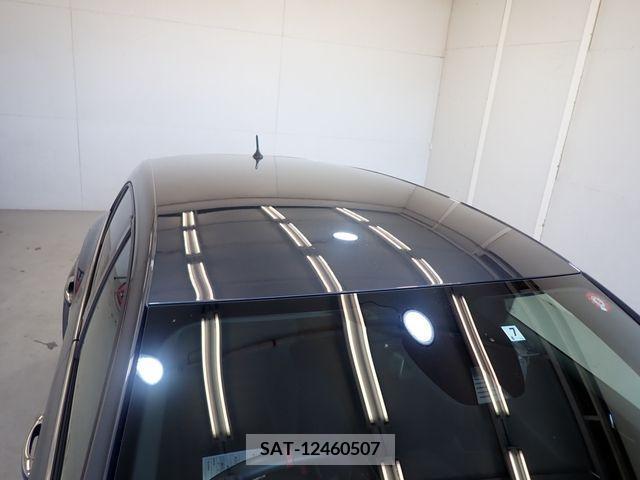 Renault MEGANE 2019-07 284075-7