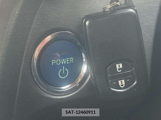 Toyota PRIUS 2012-06 366366-19