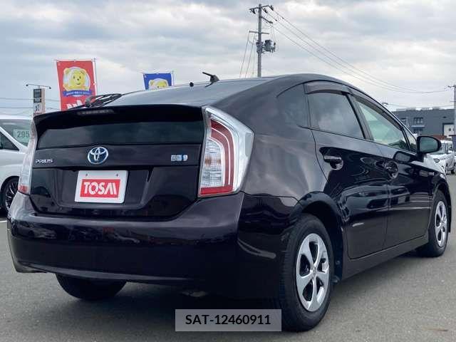 Toyota PRIUS 2012-06 366366-7