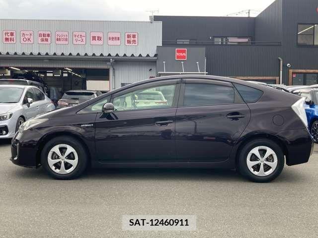 Toyota PRIUS 2012-06 366366-13