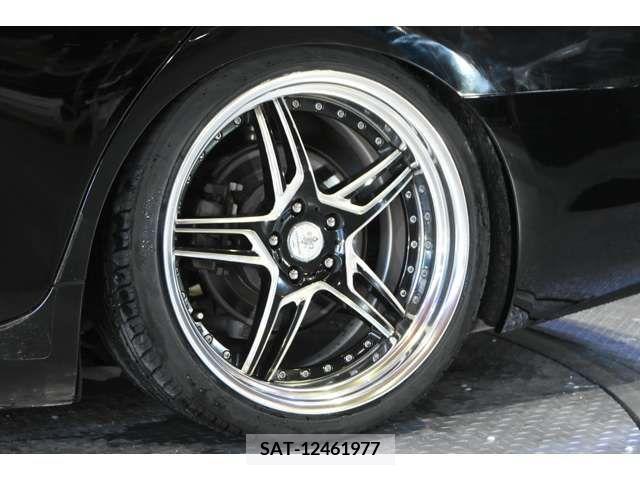 Nissan FUGA 2009-11 224327-6