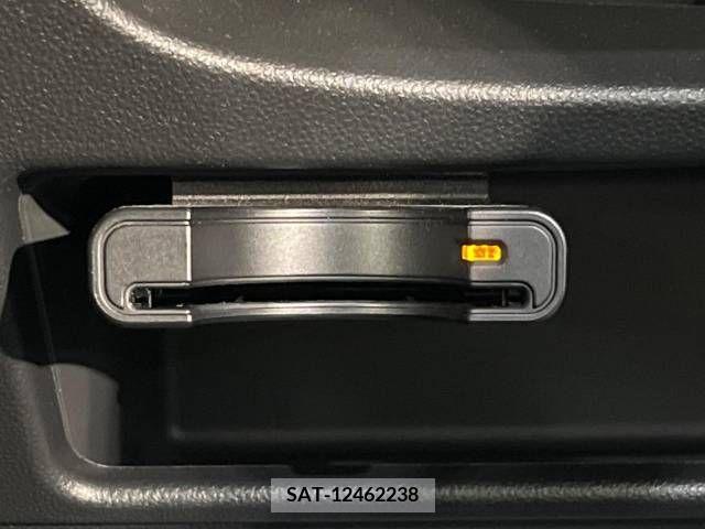 Daihatsu MOVE 2018-03 278031-7