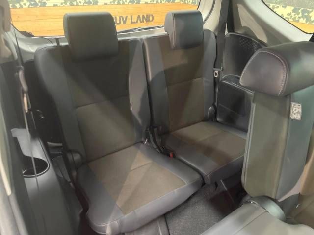 Toyota SIENTA 2019-03 195196-10