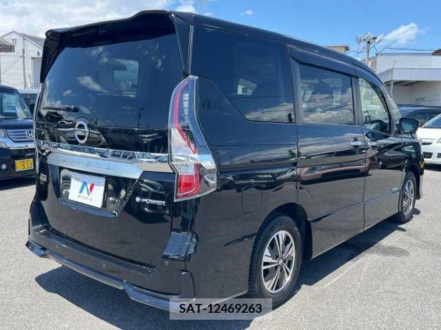 Nissan SERENA 2019-10 325060-18